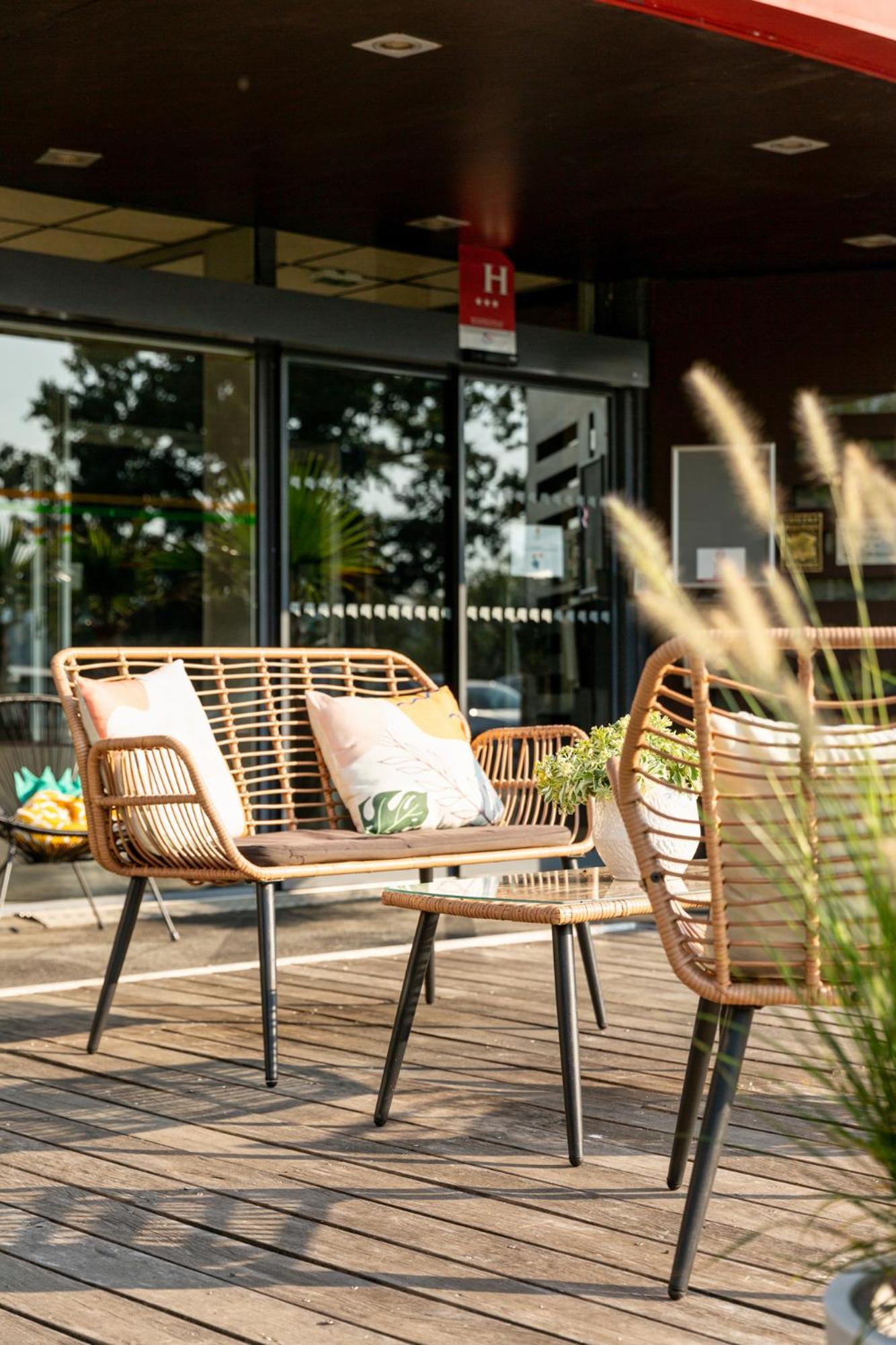 Le Trefle Hotel Portet-sur-Garonne Exterior foto